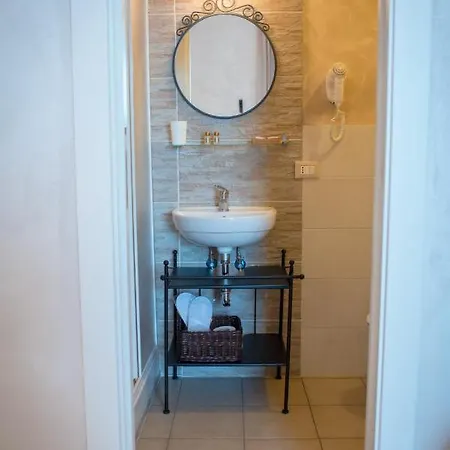 La Dimora Di Caboto Bed and Breakfast Γκαέτα