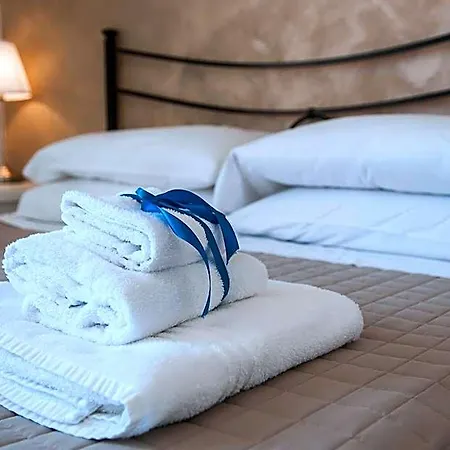 La Dimora Di Caboto Bed & Breakfast 4*